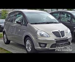 Frontale lancia musa 2010
