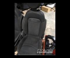 Interni fiat 500 x pelle nera