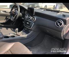 Mercedes classe a 180 2017 ricambi