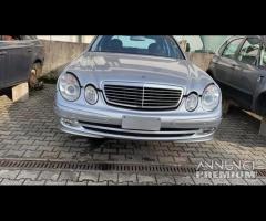 Mercedes classe e anno 2005 ricambi