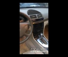 Mercedes e 320 ricambi