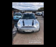 Mini cooper anno 2005 ricambi