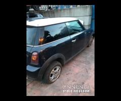 Mini cooper d 2010 ricambi
