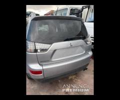 Mitsubishi outlander ricambi