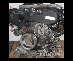 Motore audi 2.5 v6 afb