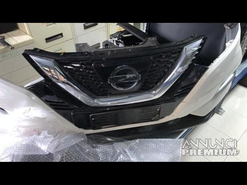 Nissan qashqai 2018 ricambi - 1