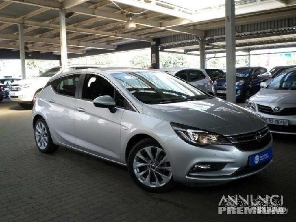 Opel astra 2018 ricambi - 1