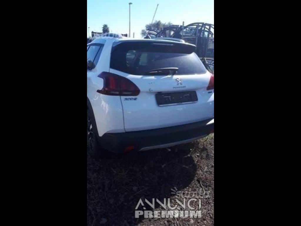Peugeot 2008 ricambi - 1