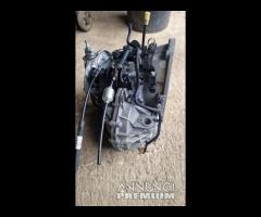 Renault trafic 2019 Cambio manuale 6 m r9md4 bturb - 10