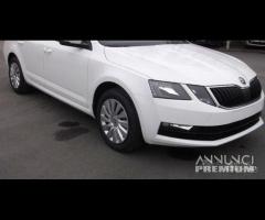 Skoda octavia 2018 ricambi