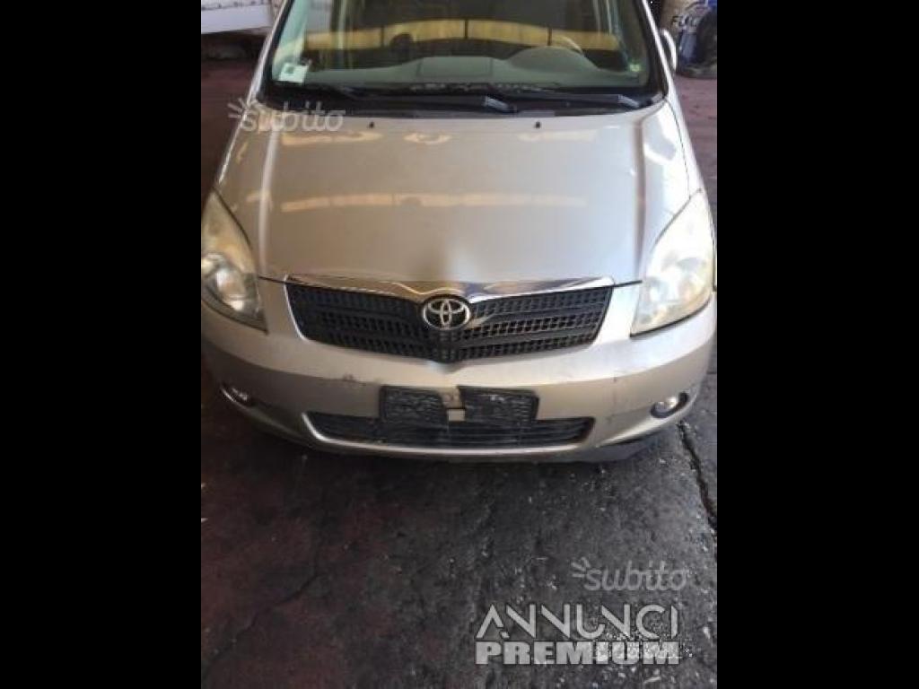 Toyota corolla anno 2008 ricambi - 1