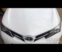 Toyota prius 2016 ricambi