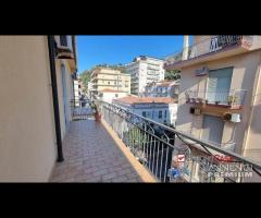 Capo d'Orlando ampio appartamento con posto auto - 6