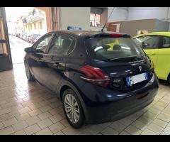 Peugeot 208 1.2 benzina Allure tagliandata 2017