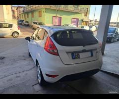 Ford Fiesta 1.4 GPL Titanium 2010 unico prop - 6