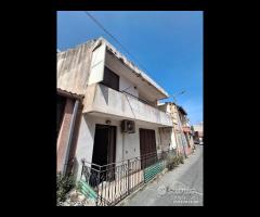 Casa Semindipendente su tre livelli Faro Superiore