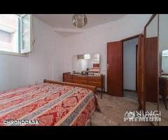 Via Osservatorio, pressi Regina Margherita, 4 vani - 20