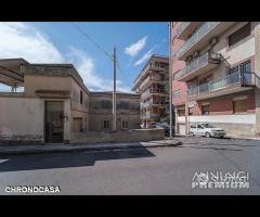 Via Osservatorio, pressi Regina Margherita, 4 vani - 28