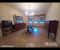 Ampio e Luminoso Quadrivani Viale Della Libertà - 9