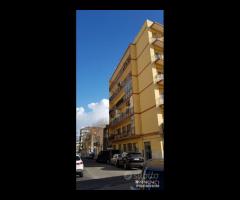 Via Placida,3 camere per studenti/impiegati,uso