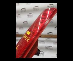 FARO FANALE STOP POSTERIORE SX RENAULT TRAFIC 2006 - 18