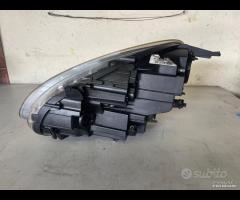 Faro - Fanale anteriore dx Giulietta 2010 Xenon