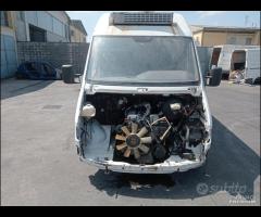 Mercedes sprinter 270cdi 2003 demolito per ricambi