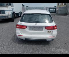 Mercedes classe e w213 654920 demolita per ricambi