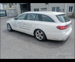 Mercedes classe e w213 654920 demolita per ricambi - 6