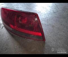 Stop Posteriore Sinistro Per Chrysler Stratus Cabr