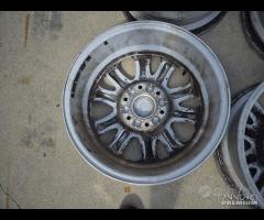 Cerchi In Lega Da 17" Per Kia Carnival 2007 - 10