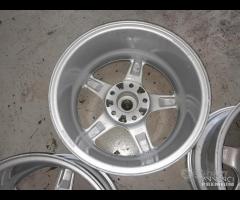 Cerchi In Lega Da 16" Per Bmw - Jaguar 5x120 - 11