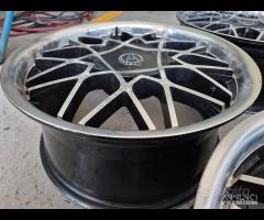 Cerchi In Lega Da 18" WOLFRACE Per Mustang - JDM - 16