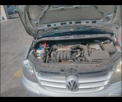 golf 5 plus 1.6 benzina BSE demolita per ricambi