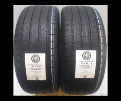 2 GOMME 235 40 19 GOODYEAR A52394