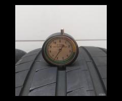2 GOMME 235 40 19 GOODYEAR A52394
