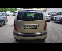 Lancia MUSA 1.4 16V Platino Plus 290000km - 24