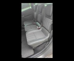 Renault Scenic Scénic XMod 1.6 dCi 130CV St - 6