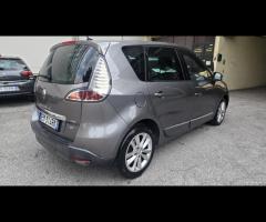 Renault Scenic Scénic XMod 1.6 dCi 130CV St - 20
