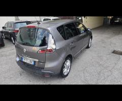 Renault Scenic Scénic XMod 1.6 dCi 130CV St - 21