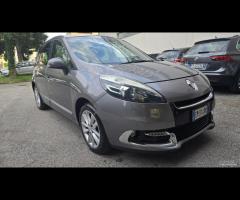 Renault Scenic Scénic XMod 1.6 dCi 130CV St - 23