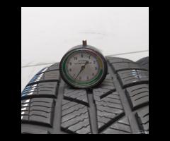 2 GOMME 225 65 17 BARUM A52495