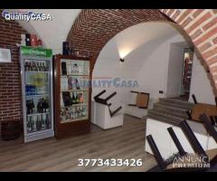 Pub nel centro storico di jesi