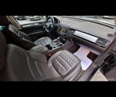 Volkswagen Touareg 3.0 TDI 204 CV tiptronic BlueMo - 23