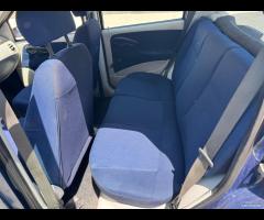 Fiat Punto 1.2i cat 5 porte ELX - 10