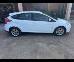 Ford Focus 1.0 EcoBoost 125 CV tagliando