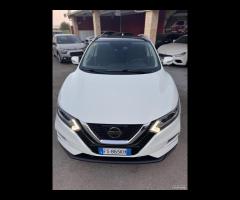 Nissan Qashqai 1.5 dCi N-Connecta tetto 360 metall