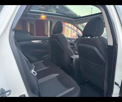 Nissan Qashqai 1.5 dCi N-Connecta tetto 360 metall - 15