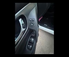 Nissan Qashqai 1.5 dCi N-Connecta tetto 360 metall - 22