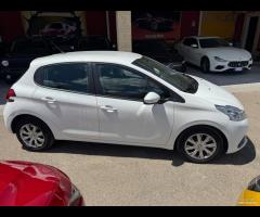 Peugeot 208 BlueHDi 100 S&S 5 porte Active navigaz